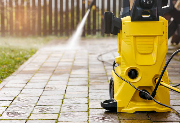 Best Pool Deck Cleaning  in Glasgow, MO