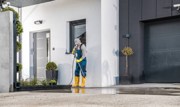 Best Pool Deck Cleaning  in Glasgow, MO